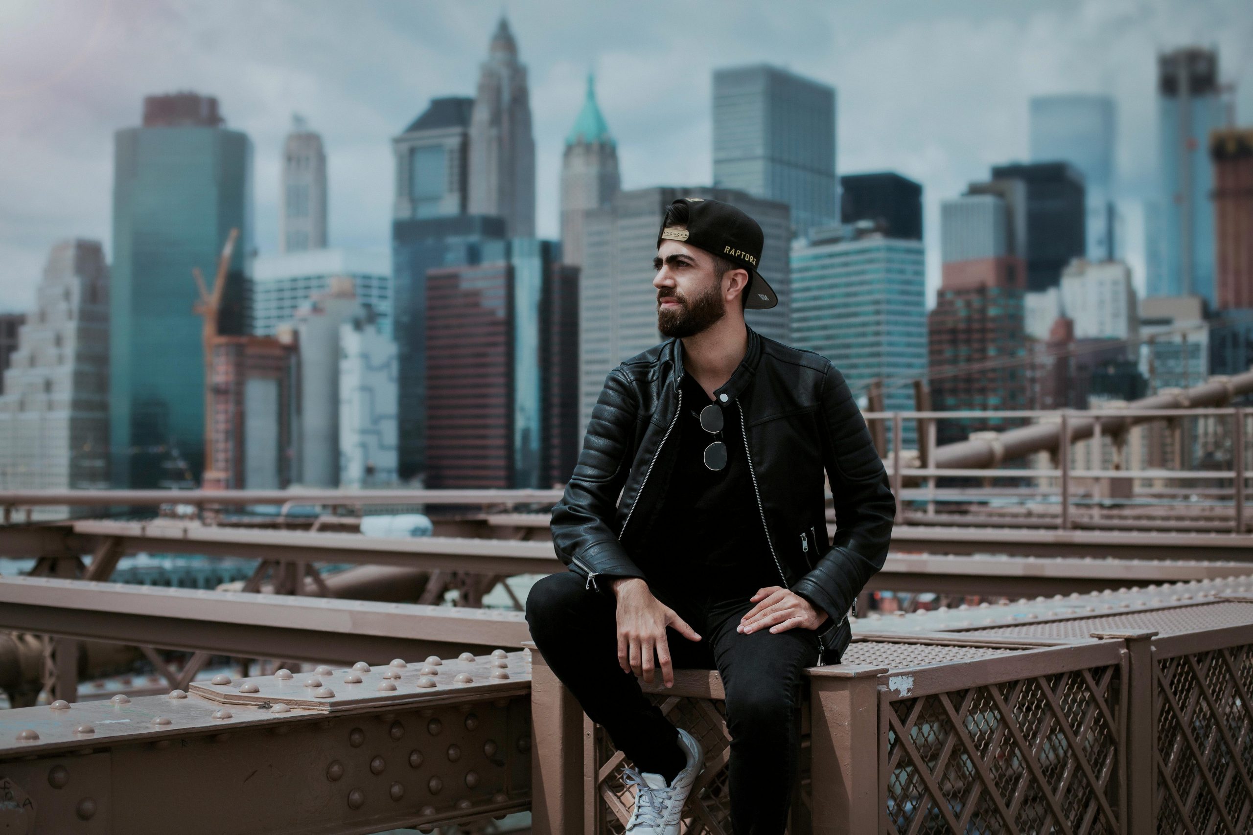 pexels-omarlpzruiz-1182825